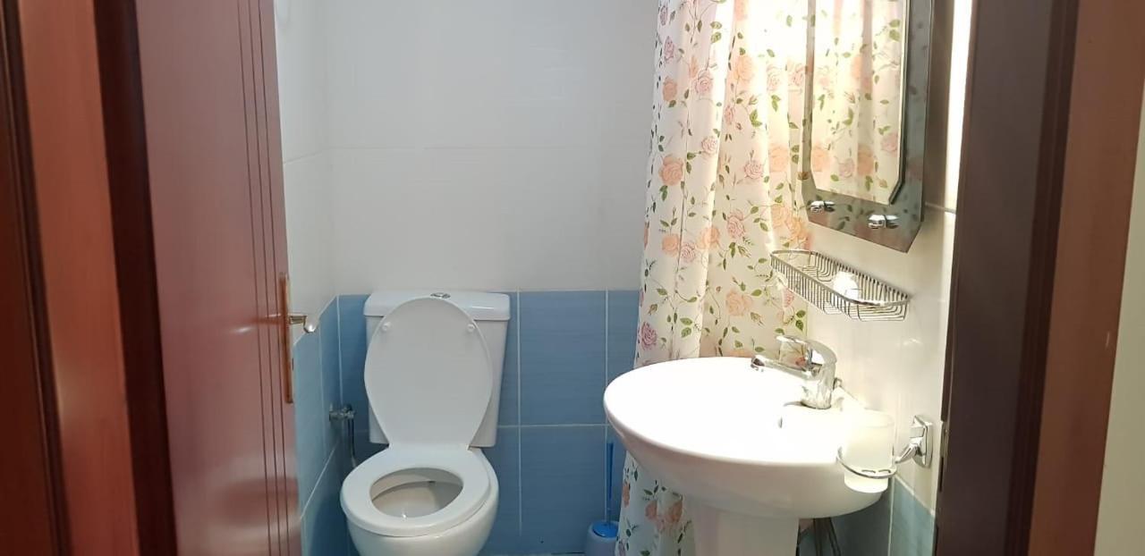 The First Hotel Saranda 외부 사진