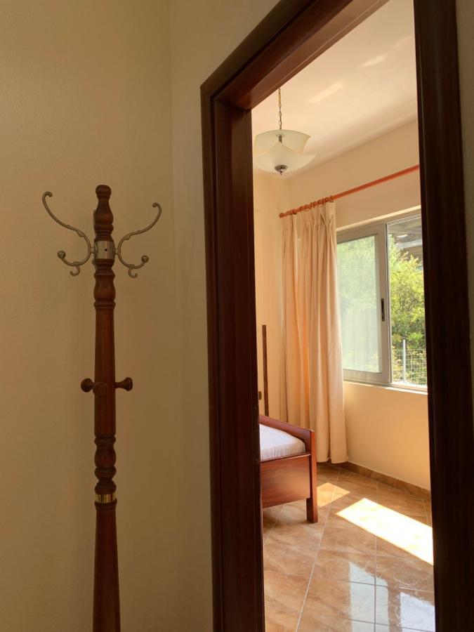 The First Hotel Saranda 외부 사진
