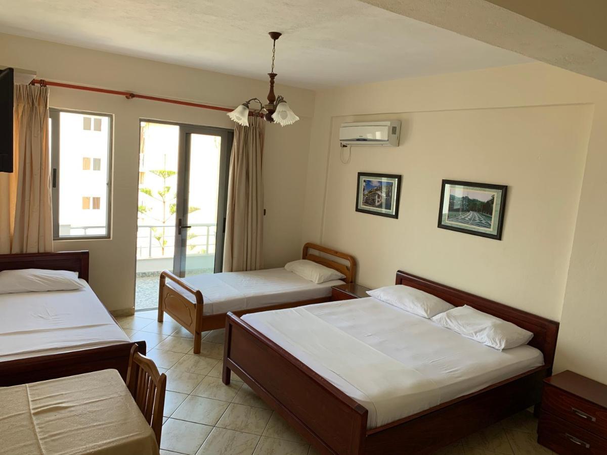 The First Hotel Saranda 외부 사진